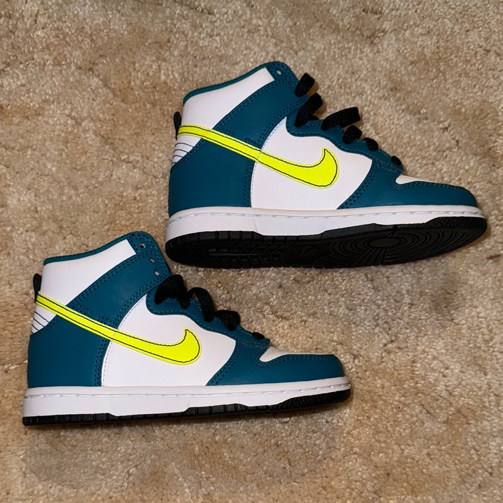 Nike Kids' Teal and White High-Top Sneakers